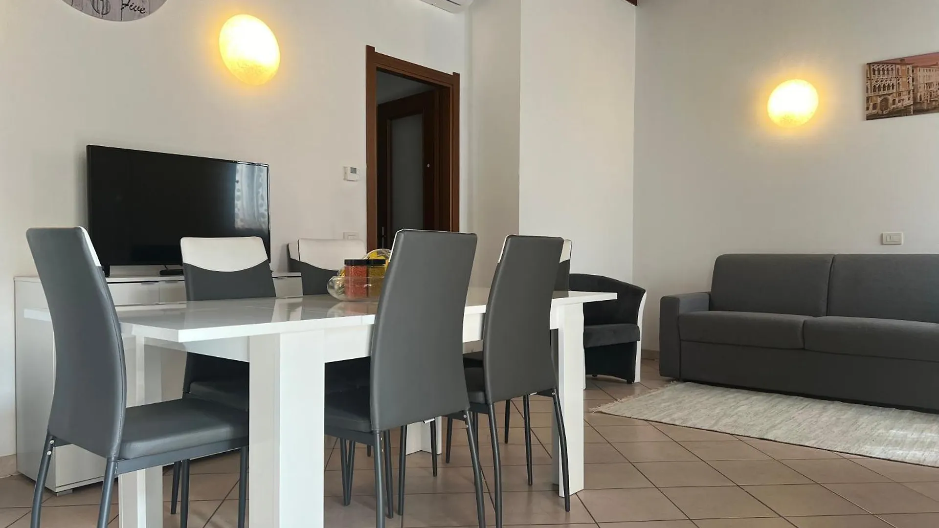 Lisa & Layla Holiday Apartments Bardolino Italy