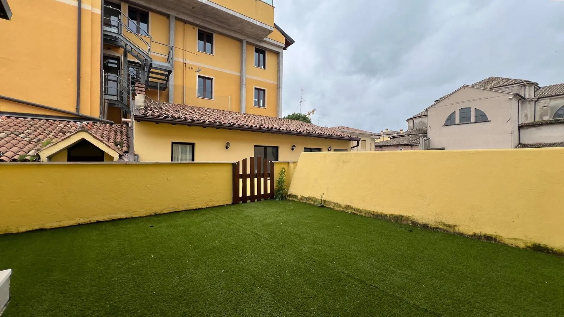 Lisa & Layla Holiday Apartments Bardolino Italy